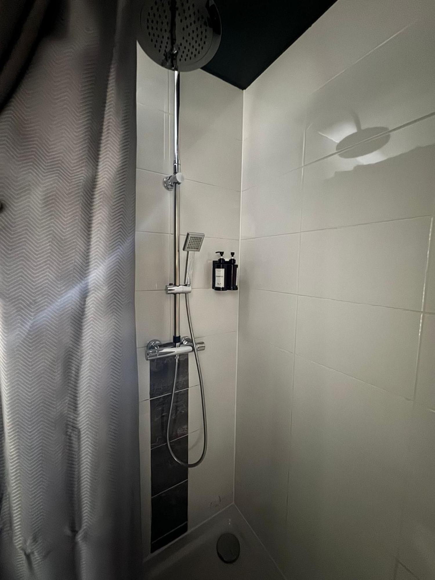 Fullmoon By Cloud Apartment โอแบวีลีเย ภายนอก รูปภาพ